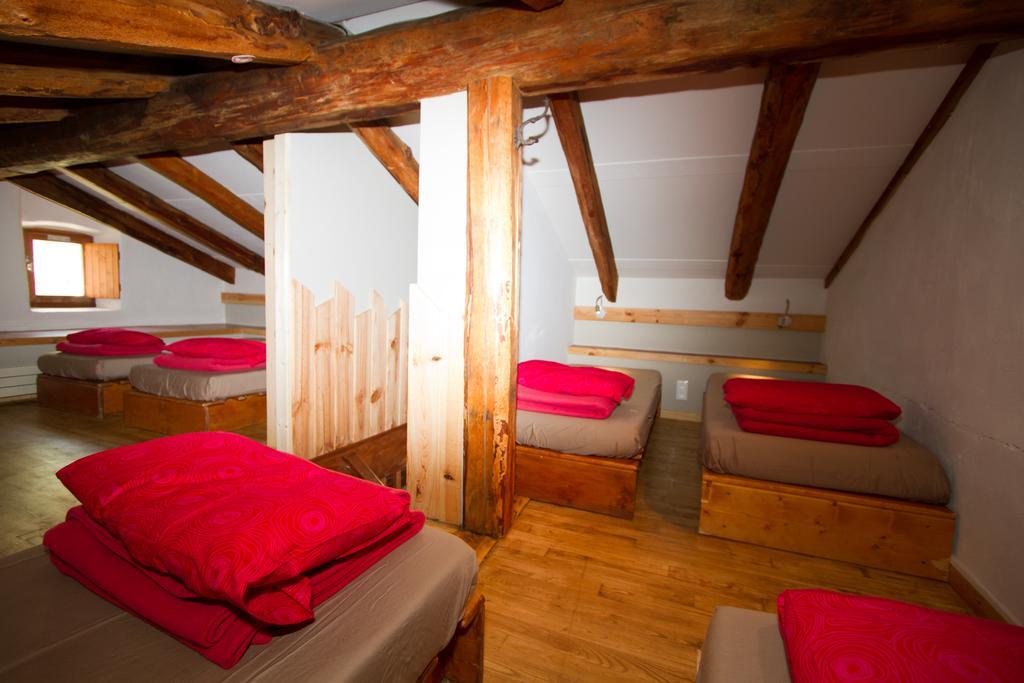La Baita Du Loup Saint-Vérand Exteriör bild
